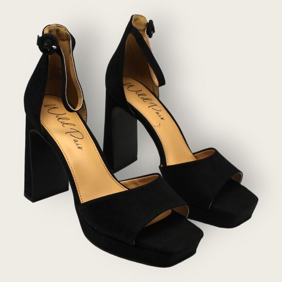 New With Box Black Block Heels - Picture 1 of 8